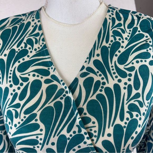 Winter Silks Top Womens Size M 60% Silk 40% Modal High Waisted 3/4 Sleeves Soft! - Picture 6 of 11